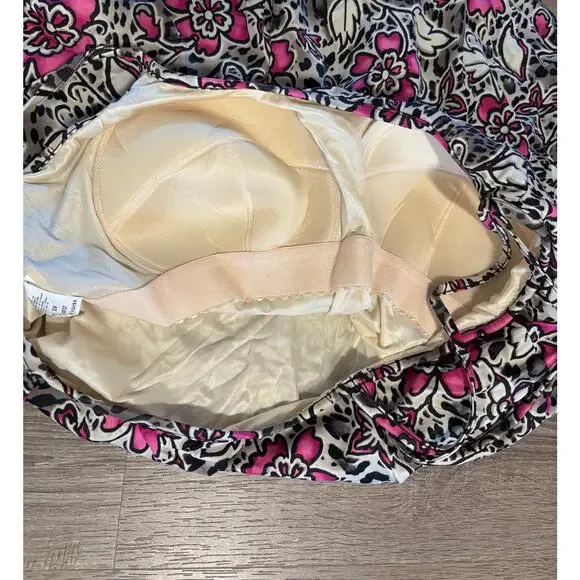 It Figures Slender Thighs Swimsuit 22W Leopard Floral Skirted One Piece NWT - Picture 6 of 10